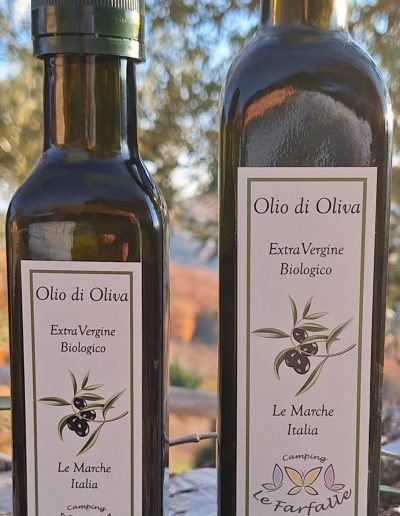 Camping Le Farfalle - eigen olijfolie